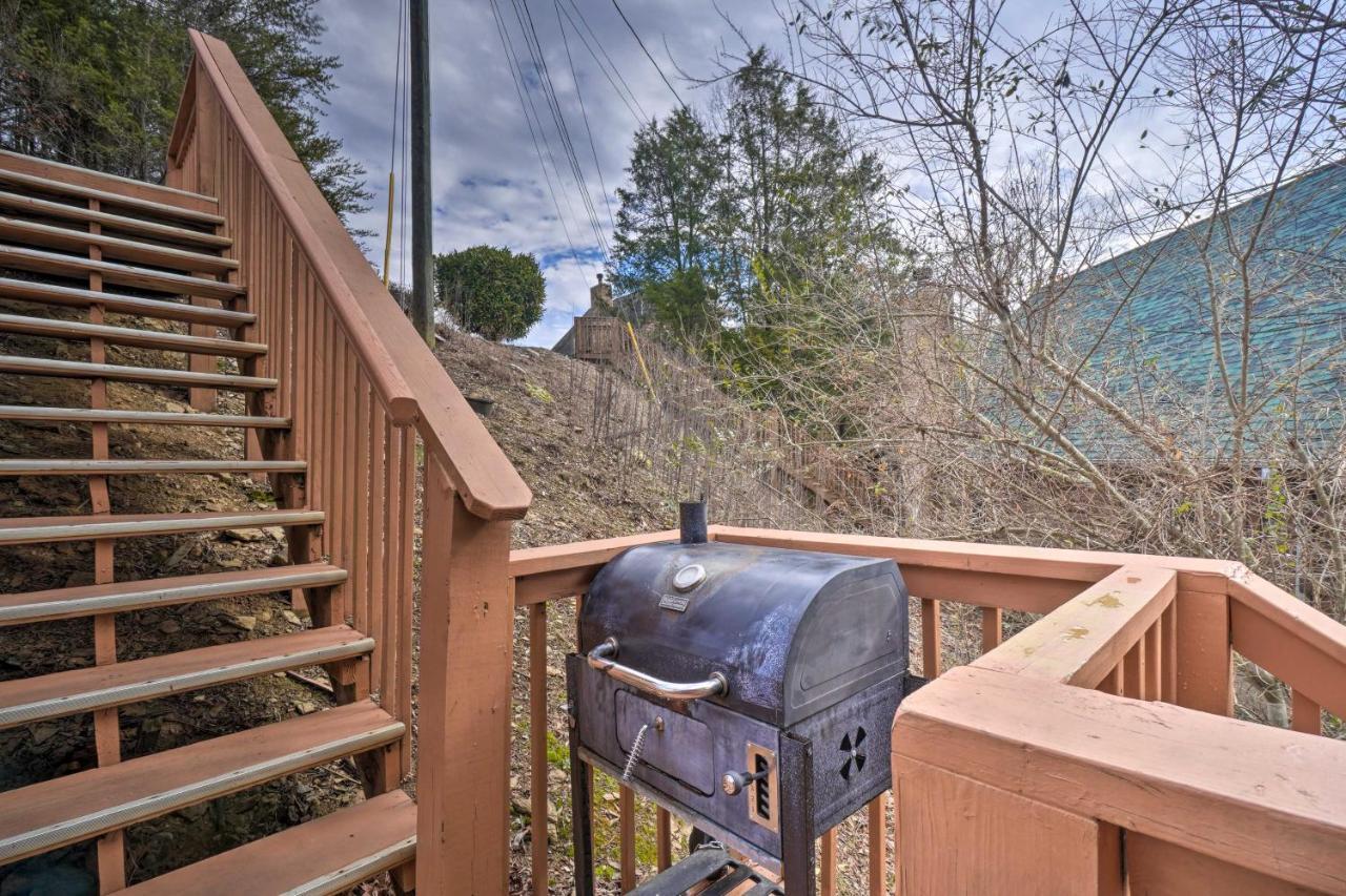 Inviting Sevierville Cabin With Deck And Hot Tub! Екстериор снимка